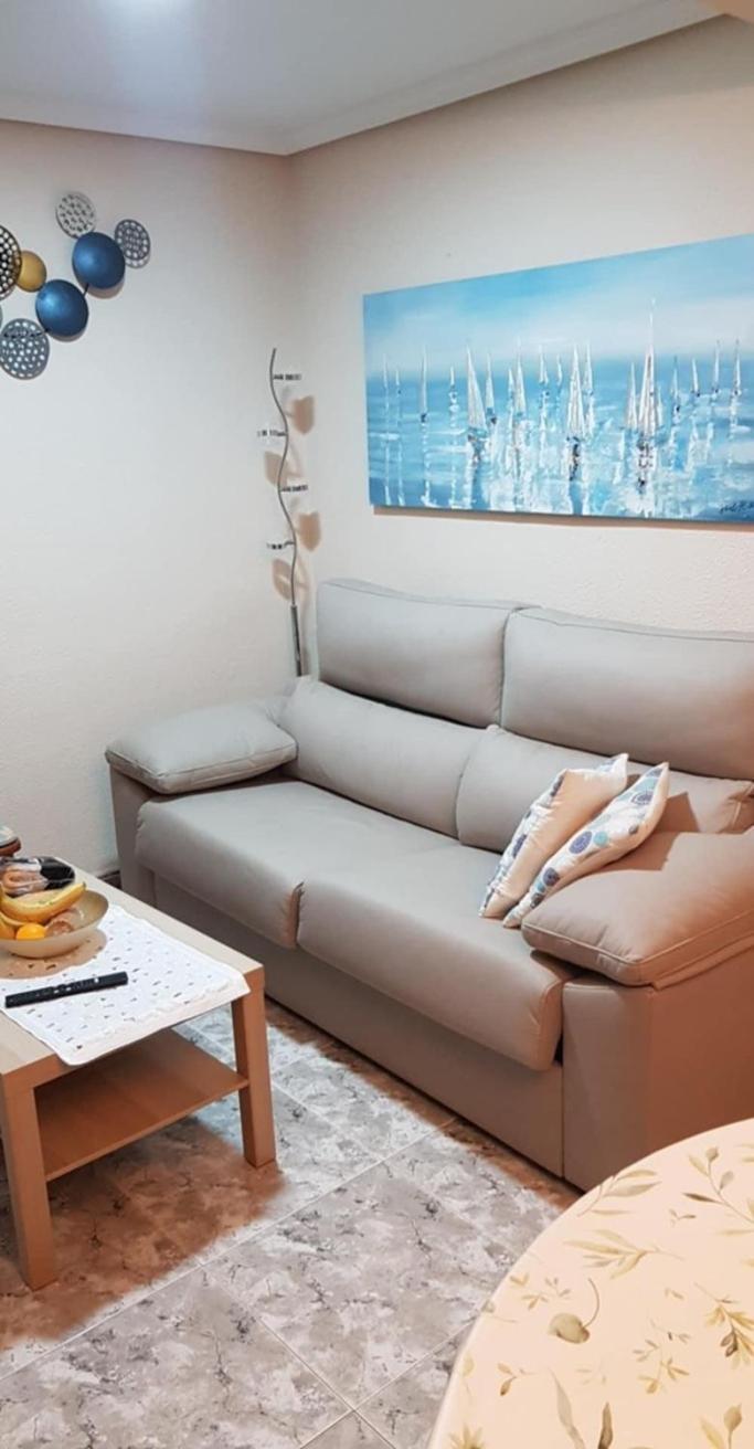 Apartamento Cozy Just 8 Min Walk From The Beach!